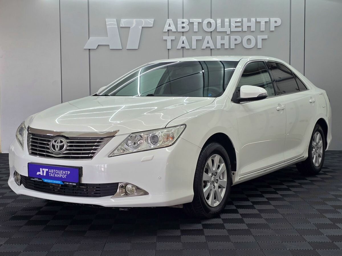 Toyota Camry VII (XV50)