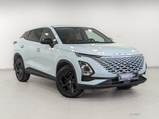 2023 Omoda C5 I, зелёный, 1699000 рублей, вид 3