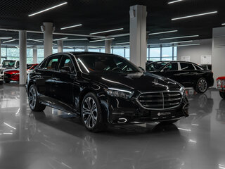 2024 Mercedes-Benz E-Класс Long 350 e L PHEV VI (W214, S214), чёрный, 7450000 рублей, вид 2