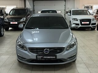 2014 Volvo S60 II Рестайлинг, серебристый, 899000 рублей, вид 2