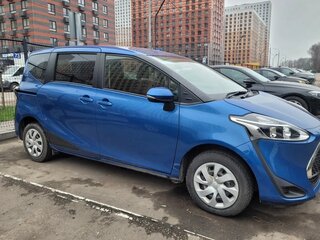 2017 Toyota Sienta II, синий, 1090000 рублей, вид 4