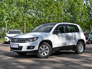 2013 Volkswagen Tiguan I Рестайлинг, белый, 955000 рублей, вид 1