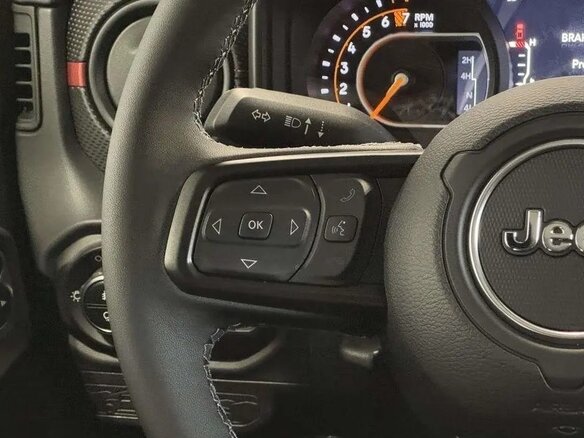 2026 Jeep Gladiator II (JT) Рестайлинг, зелёный, 7420000 рублей - вид 11