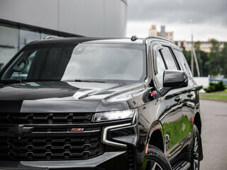 2021 Chevrolet Tahoe V, чёрный, 5549000 рублей, вид 2