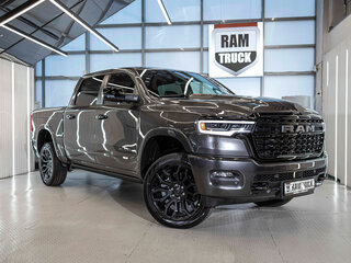 2026 Ram 1500 Crew Cab V Рестайлинг, серый, 10455900 рублей, вид 1