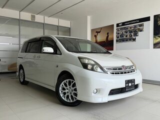 2010 Toyota ISis I Рестайлинг, белый, 960000 рублей, вид 3