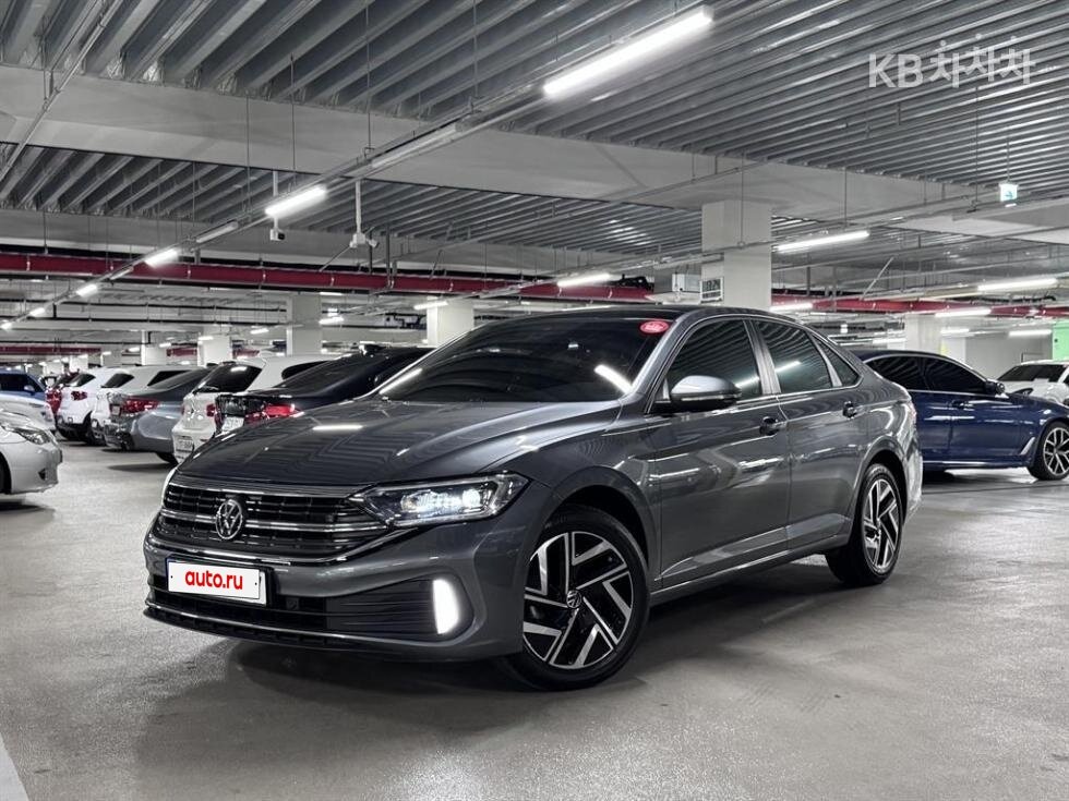 Volkswagen Jetta VII Рестайлинг