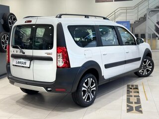 2026 Lada (ВАЗ) Largus Cross I Рестайлинг, белый, 1942000 рублей, вид 3