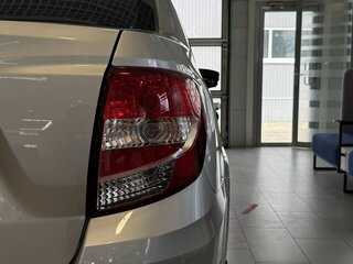 2025 Lada (ВАЗ) Granta I Рестайлинг, серебристый, 1205000 рублей, вид 5
