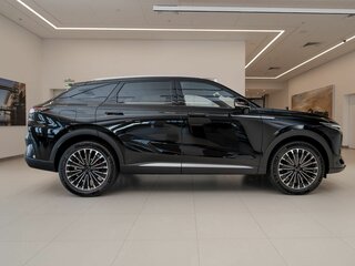 2025 Exeed RX, чёрный, 4557700 рублей, вид 4
