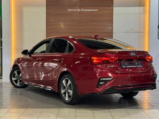 2020 Kia Cerato IV, красный, 2149000 рублей, вид 4