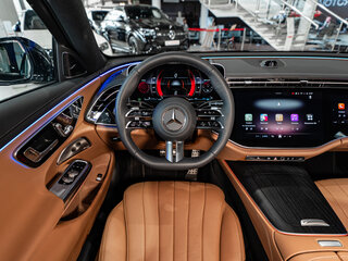 2025 Mercedes-Benz E-Класс 300 VI (W214, S214), чёрный, 9250000 рублей, вид 2