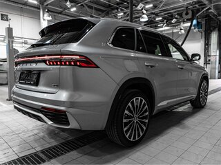 2026 Geely Monjaro I, серебристый, 5109990 рублей, вид 5