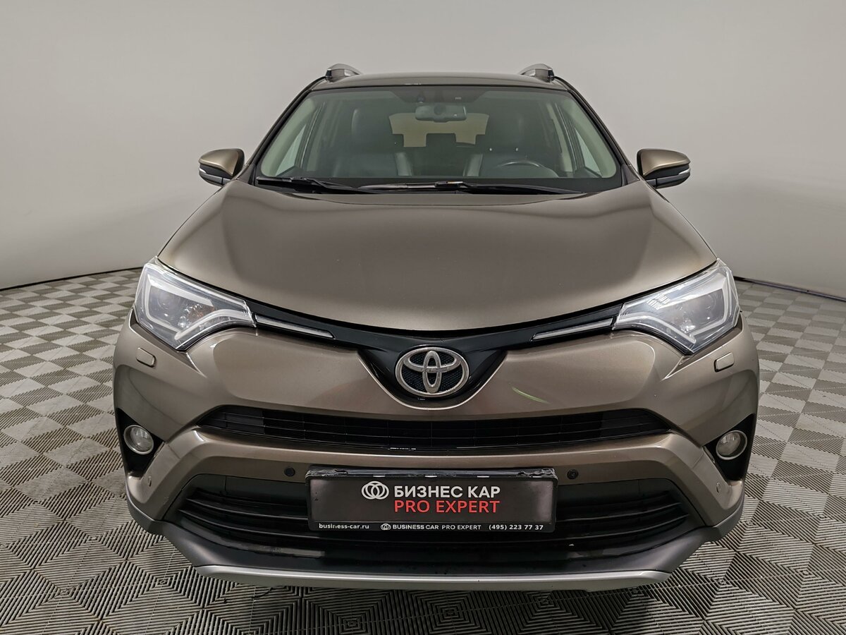 Toyota RAV4 IV (XA40) Рестайлинг