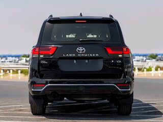 2026 Toyota Land Cruiser 300 Series, чёрный, 12804000 рублей, вид 5