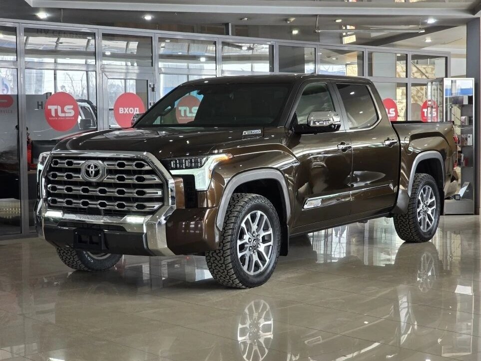 Toyota Tundra III