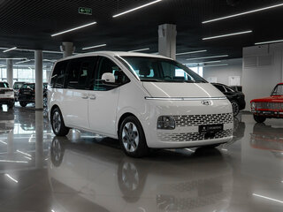 2021 Hyundai Staria I, белый, 4680000 рублей, вид 2
