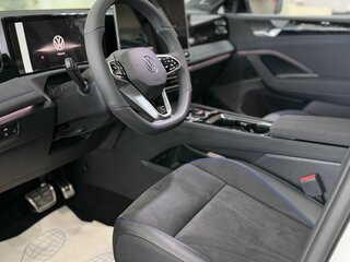 2026 Volkswagen Tiguan L Pro III (China Market), белый, 4900000 рублей, вид 4