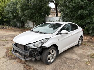 2015 Hyundai Elantra V (MD) Рестайлинг, белый, 750000 рублей, вид 1