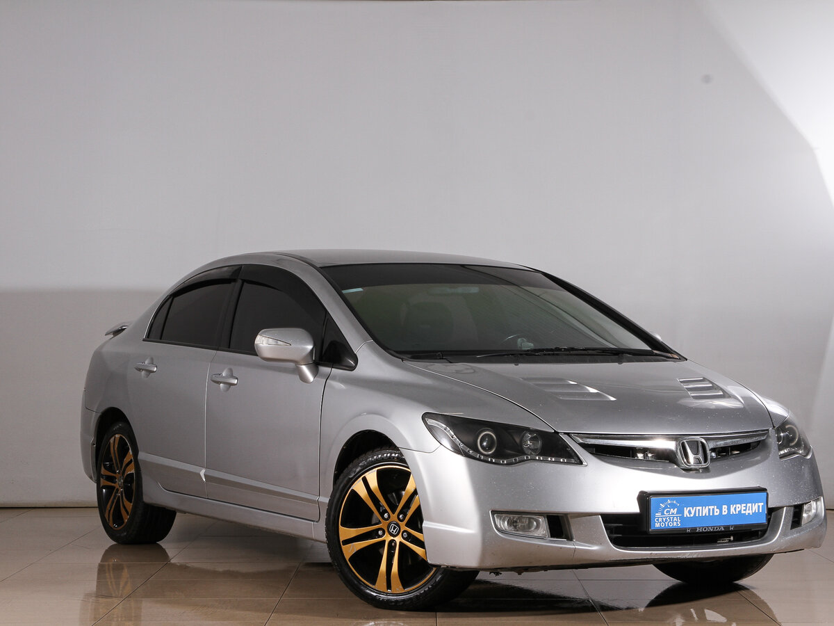 Honda Civic VIII 1 8