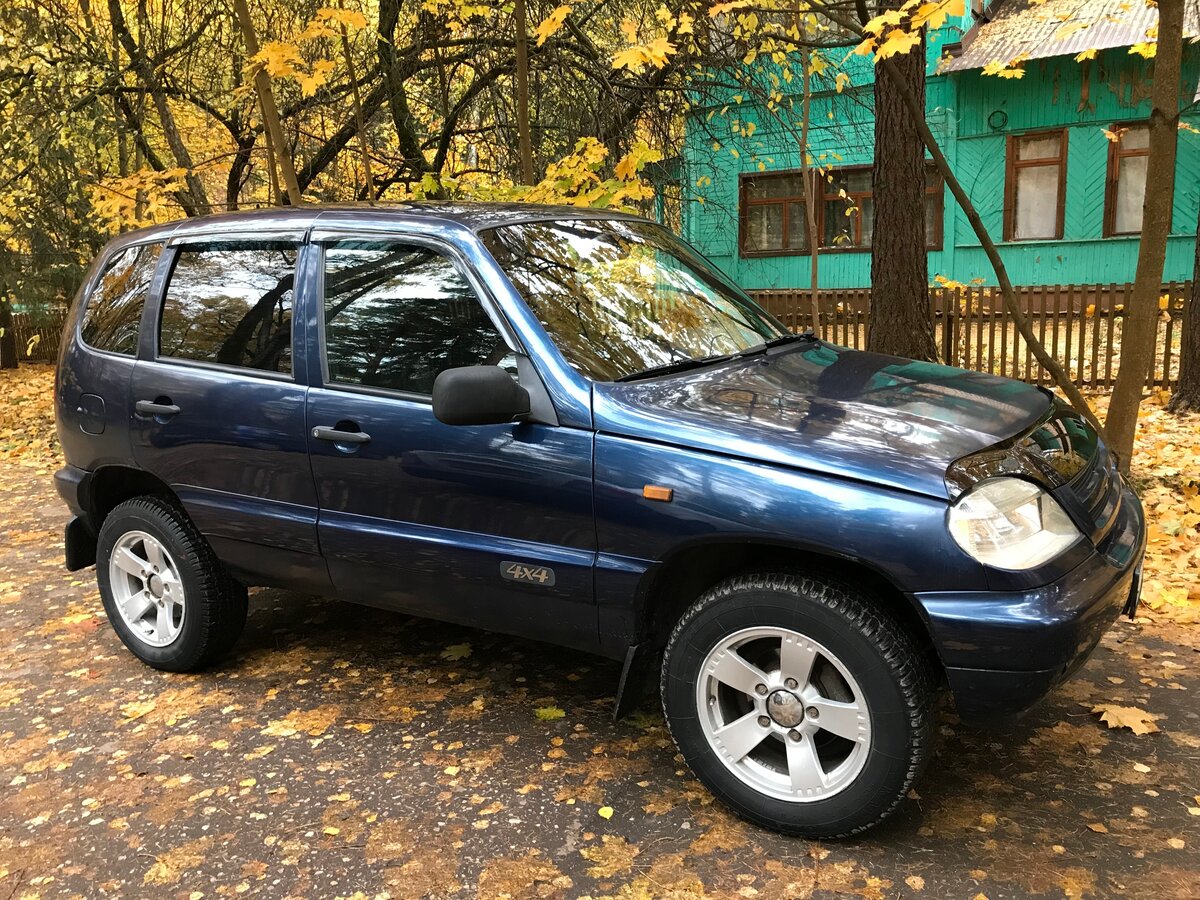 Нива шевроле 2008 года фото