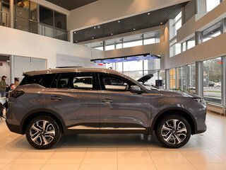 2026 Chery Tiggo 7L I, серый, 3107600 рублей, вид 4