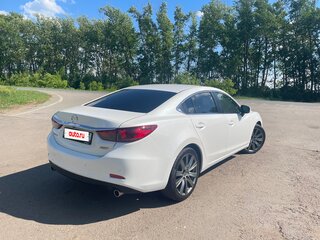 2017 Mazda 6 III (GJ) Рестайлинг, белый, 1380000 рублей, вид 5