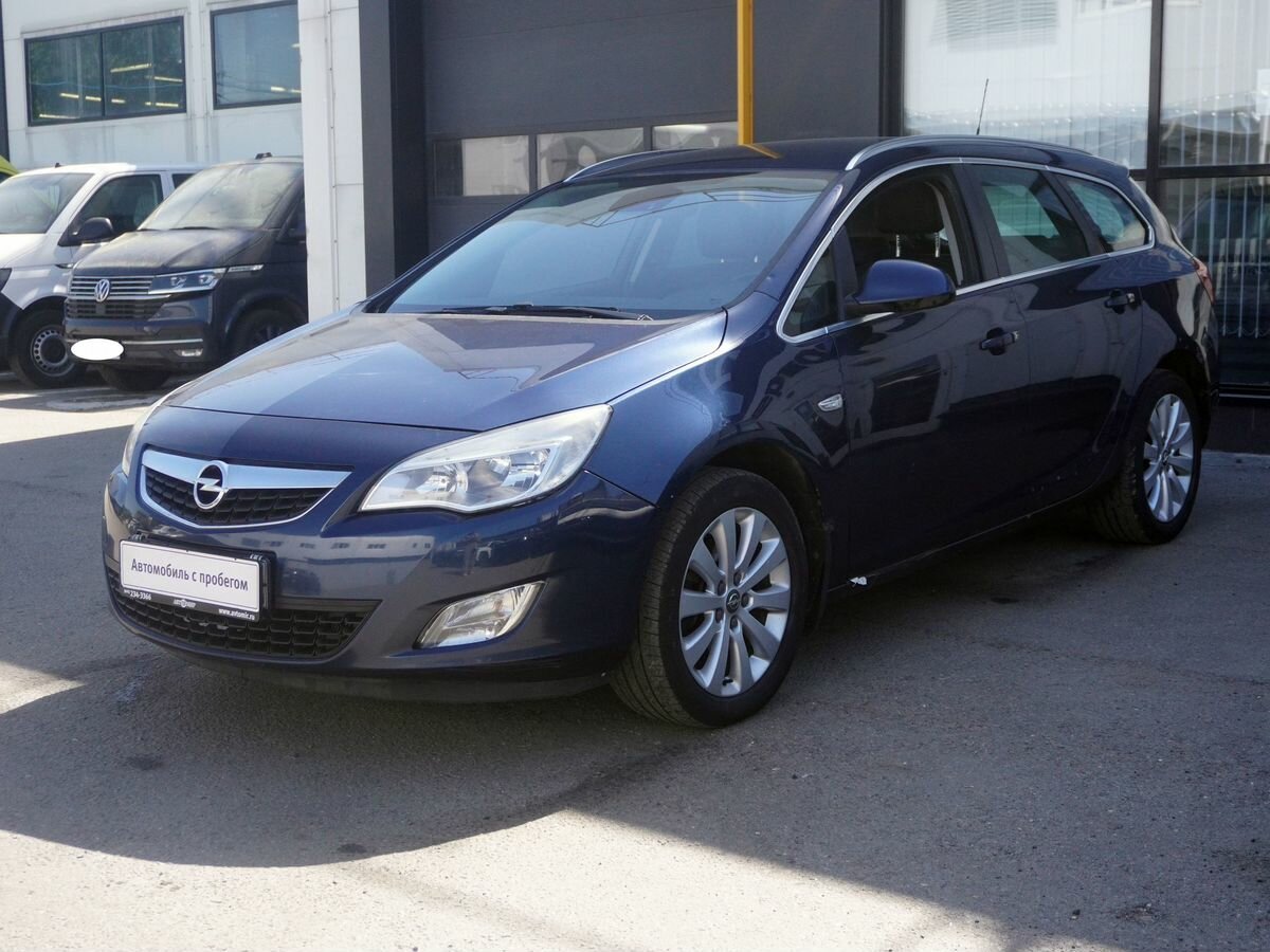 Opel Astra J