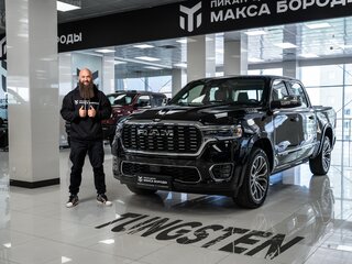 2025 Ram 1500 Crew Cab V Рестайлинг, чёрный, 9690000 рублей, вид 1