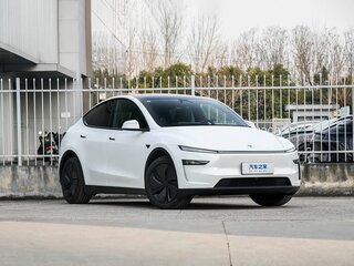 2026 Tesla Model Y Long Range I Рестайлинг, белый, 7990022 рублей, вид 1