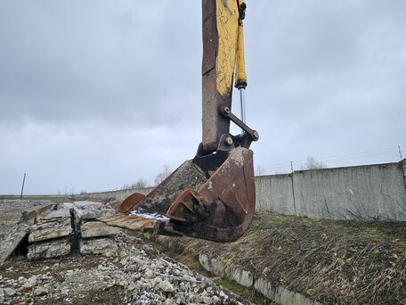 2006 Kobelco SK210 LC-4, жёлтый, 1490000 рублей, вид 4