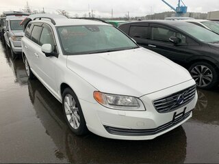 2013 Volvo V70 III Рестайлинг, белый, 1550000 рублей, вид 1