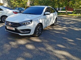 2023 Lada (ВАЗ) Vesta I Рестайлинг (NG), белый, 1800000 рублей, вид 1