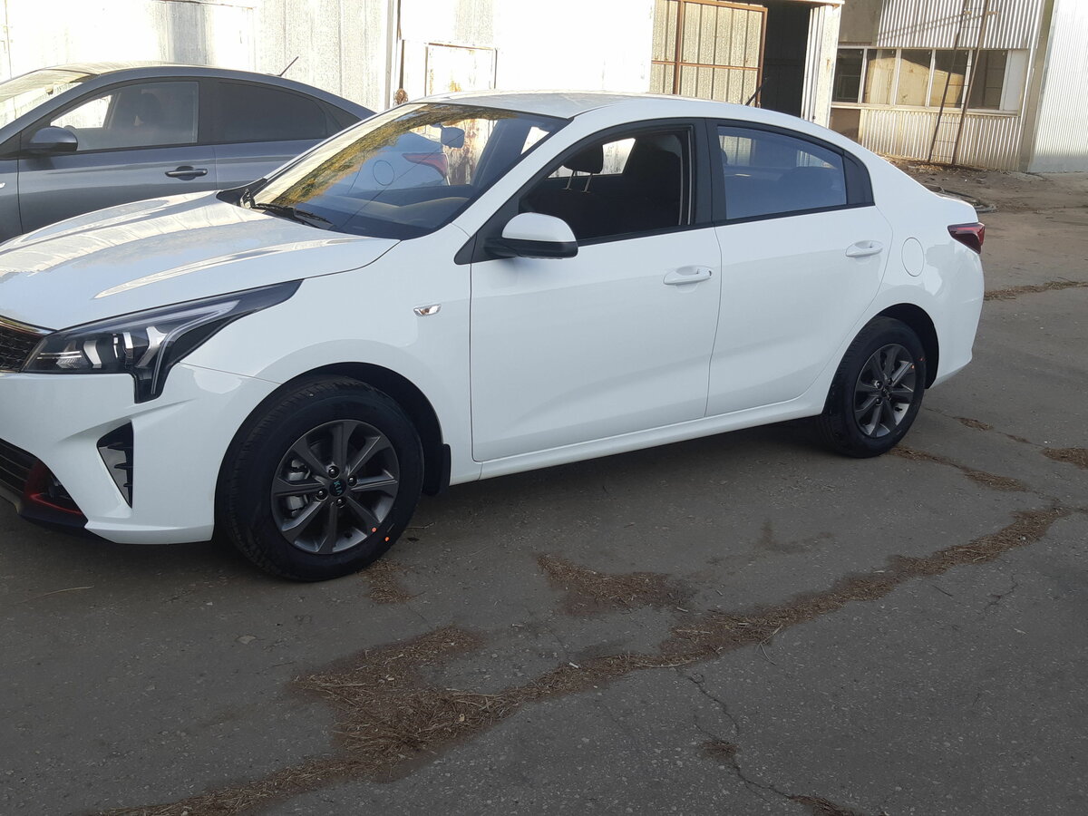 Киа рио 4 рестайлинг фото Купить б/у Kia Rio IV Рестайлинг 1.6 AT (123 л.с.) бензин автомат в Ершове: белы