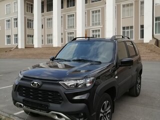 2025 Lada (ВАЗ) Niva I Рестайлинг (Travel), чёрный, 1420000 рублей, вид 1