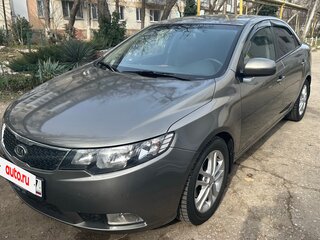 2011 Kia Cerato 4-speed II, серый, 1100000 рублей, вид 1