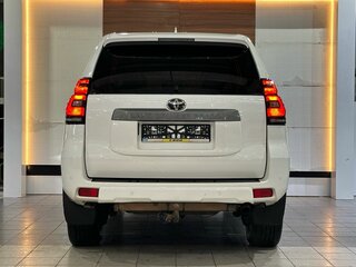 2018 Toyota Land Cruiser Prado 150 Series Рестайлинг 2, белый, 3159900 рублей, вид 5
