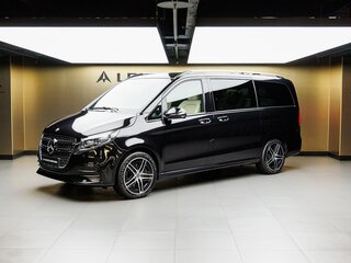 2026 Mercedes-Benz V-Класс Long 300 d длинный III (W447) Рестайлинг 2, чёрный, 14390000 рублей, вид 1