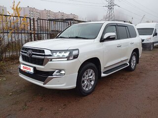 Toyota Land Cruiser 200 Series Рестайлинг 2