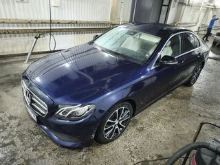 2016 Mercedes-Benz E-Класс 400 V (W213, S213, C238), синий, 3099000 рублей, вид 2