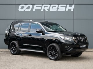 2020 Toyota Land Cruiser Prado 150 Series Рестайлинг 3, чёрный, 5650000 рублей, вид 1