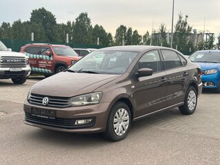 2016 Volkswagen Polo V Рестайлинг, коричневый, 950000 рублей, вид 1