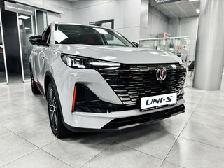 2025 Changan UNI-S I, серебристый, 3179900 рублей, вид 1