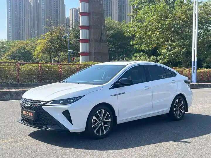 Chery Arrizo 5 GT