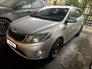 2013 Kia Rio 5-speed III, серый, 506000 рублей, вид 1