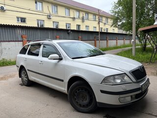 2007 Skoda Octavia II (A5), белый, 450000 рублей, вид 1