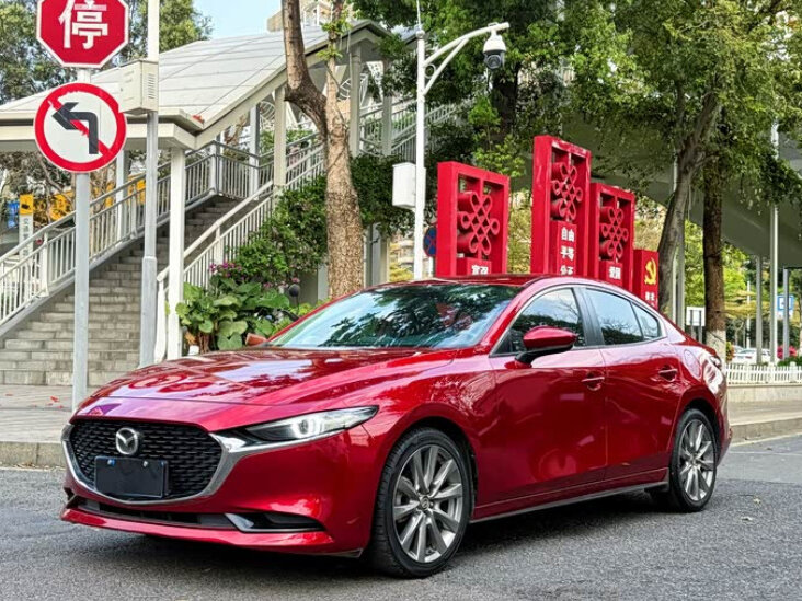 Mazda 3 Axela IV (BP)