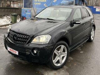 2008 Mercedes-Benz M-Класс 550 II (W164), чёрный, 800000 рублей, вид 1