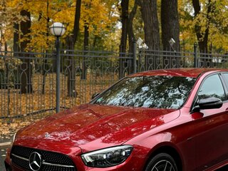2020 Mercedes-Benz E-Класс 300 e V (W213, S213, C238) Рестайлинг, красный, 4100000 рублей, вид 1