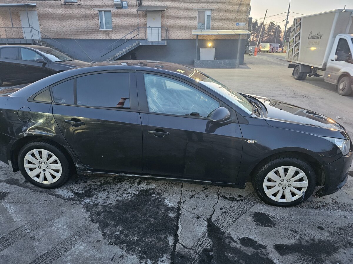 Chevrolet Cruze Блок предохранителей под капотом 2009-2016 арт. 00001258928, ном